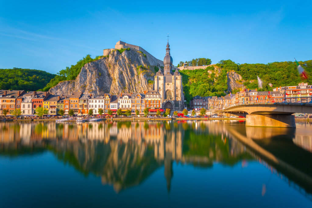 Reflecties van Dinant